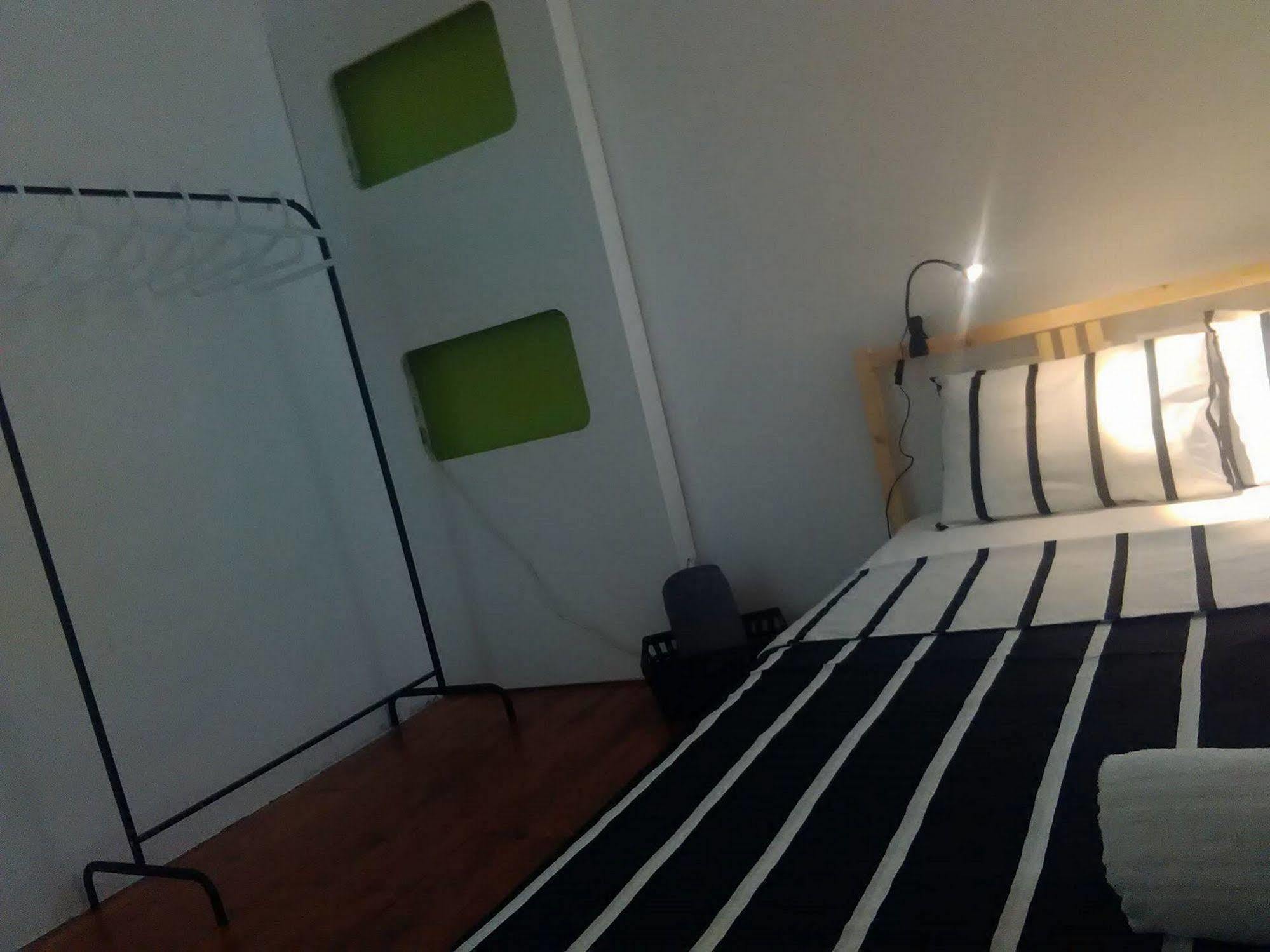 Seven Hills (adults Only) Albergue *