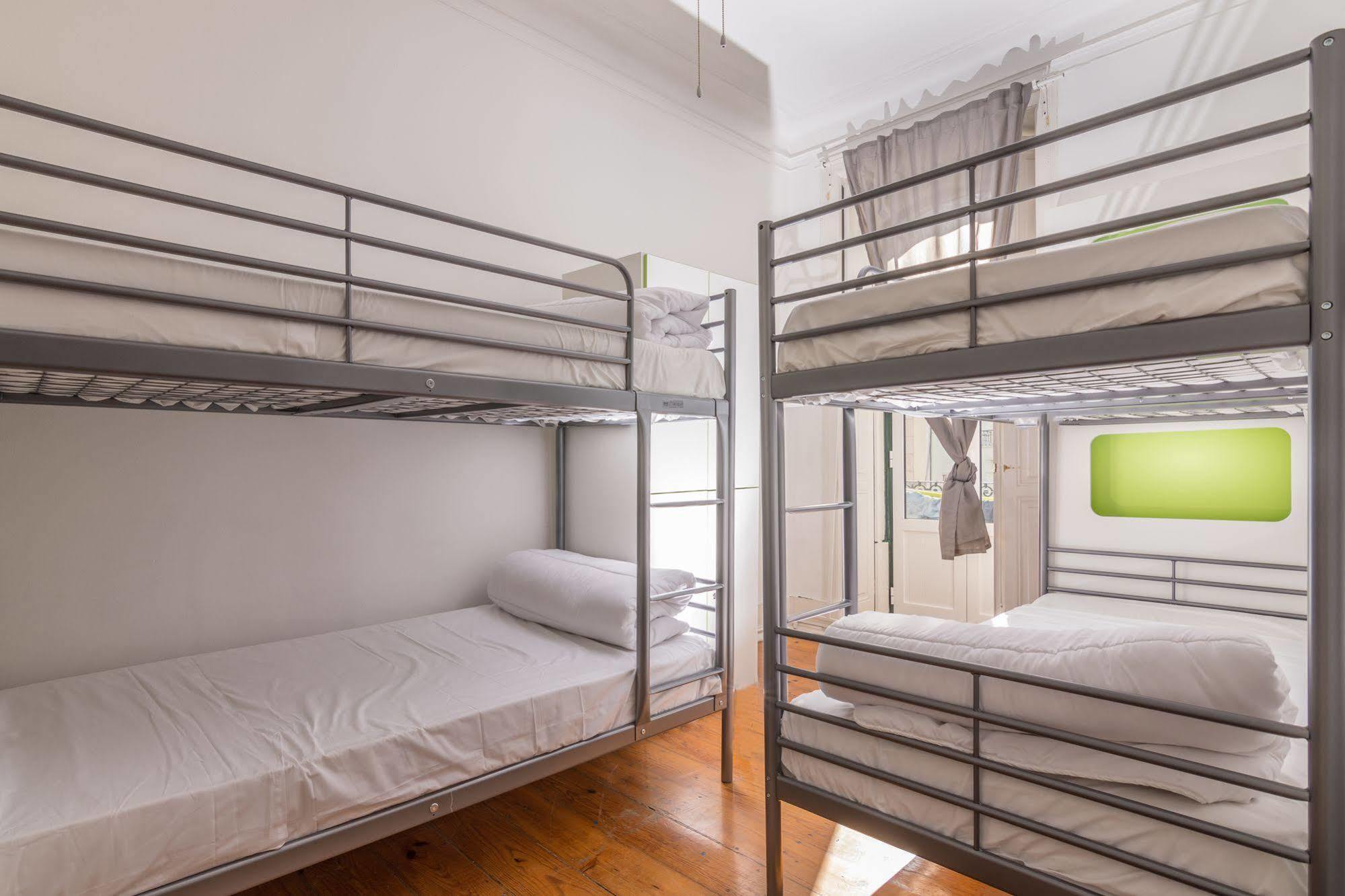 Albergue Seven Hills (adults Only) *